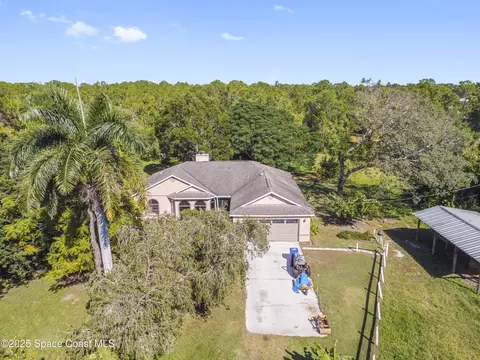 12700 81st St, Fellsmere, FL 32948