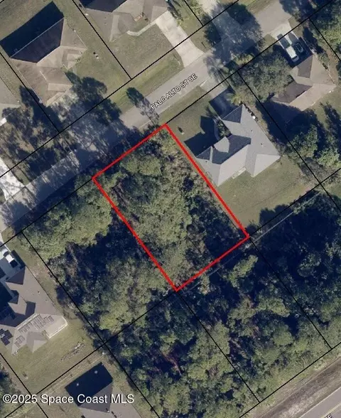 936 Palo Alto St SE, Palm Bay, FL 32909