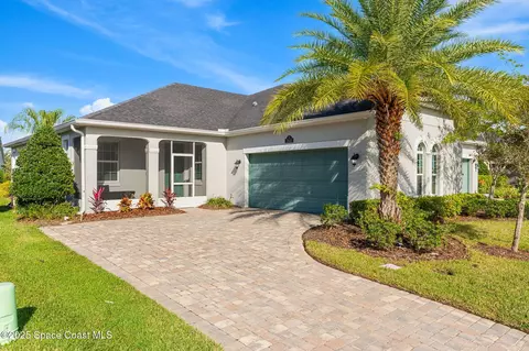 2646 Spur Dr, Melbourne, FL 32940