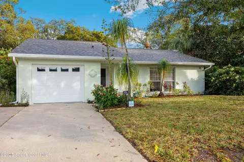 425 Banyan St, Sebastian, FL 32958