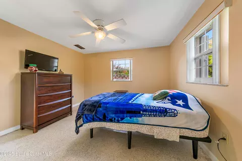 Bedroom - 409 Lynn Ave, Melbourne, FL 32935 photo 7 of 7