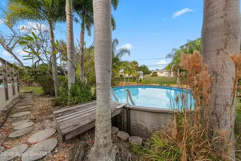 Exterior - 409 Lynn Ave, Melbourne, FL 32935 photo 7 of 13