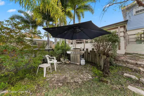 Exterior - 409 Lynn Ave, Melbourne, FL 32935 photo 9 of 13