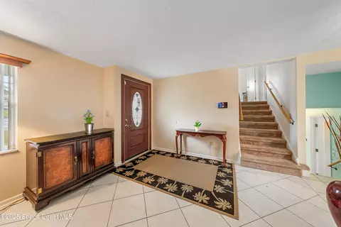 Entry Way - 409 Lynn Ave, Melbourne, FL 32935 photo 1 of 2