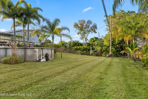 Exterior - 409 Lynn Ave, Melbourne, FL 32935 photo 12 of 13