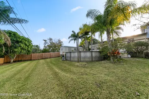 Exterior - 409 Lynn Ave, Melbourne, FL 32935 photo 8 of 13