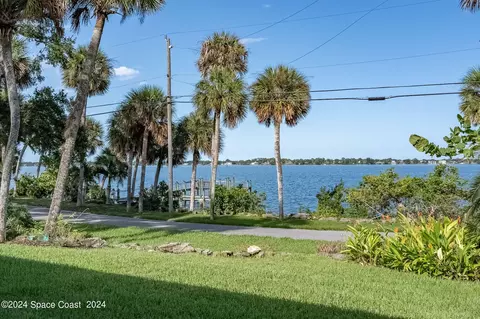 View/Area - 11 Bayshore Ct, Rockledge, FL 32955 photo 4 of 8