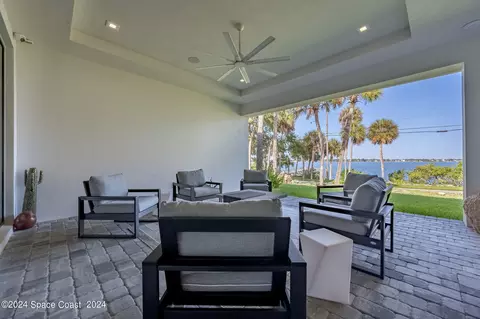Exterior - 11 Bayshore Ct, Rockledge, FL 32955 photo 7 of 16