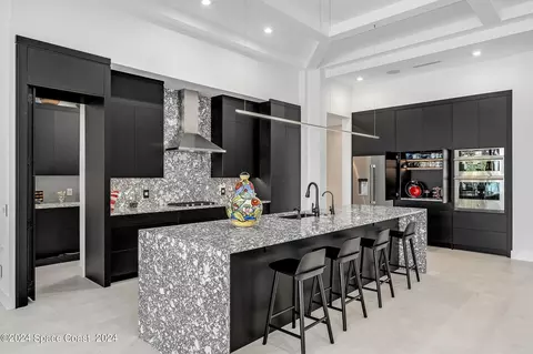 Kitchen - 11 Bayshore Ct, Rockledge, FL 32955 photo 8 of 11