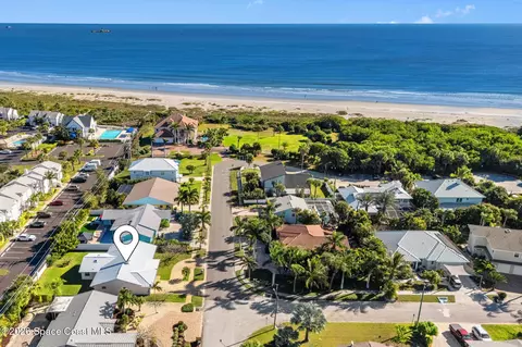 390 Harbor Dr, Cape Canaveral, FL 32920