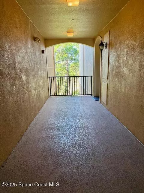 Entry Way - 3868 Lexmark Ln #309, Rockledge, FL 32955 photo 3 of 4