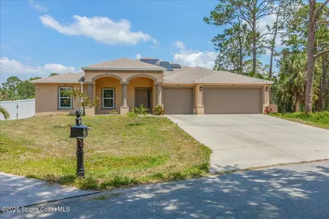 1397 Danbury St SW, Palm Bay, FL 32908