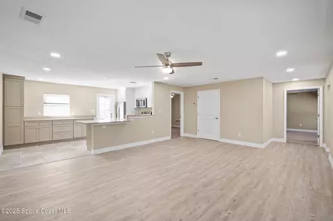 Living - 2033 Adams Ave, Melbourne, FL 32935 photo 2 of 4