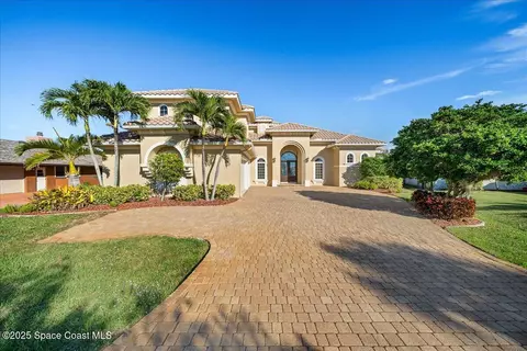 855 Hawksbill Island Dr, Satellite Beach, FL 32937