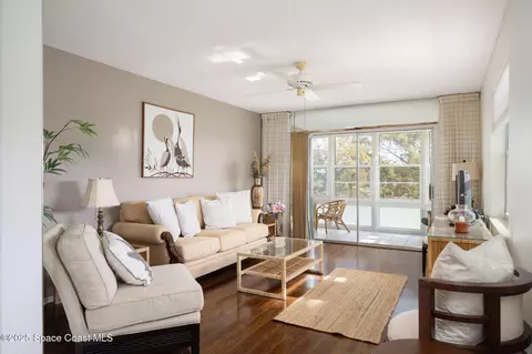 40 Vis Gdns Trl #201, Vero Beach, FL 32962