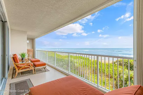 2095 Jimmy Buffett Mem Hwy #4204D, Indian Harbour Beach, FL 32937
