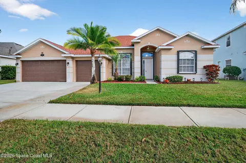 4459 Chastain Dr, Melbourne, FL 32940