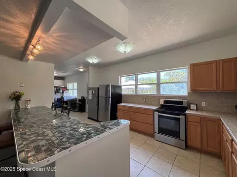 Kitchen - 9590 Primrose Dr, Micco, FL 32976 photo 1 of 6