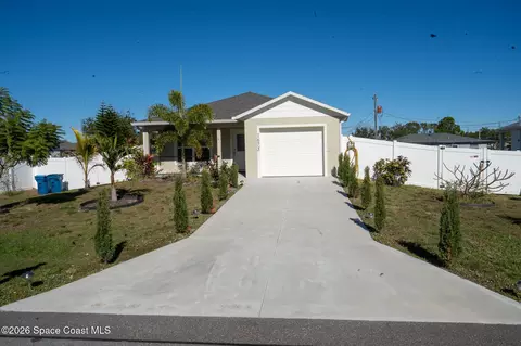 1673 Colorado St SE, Palm Bay, FL 32909