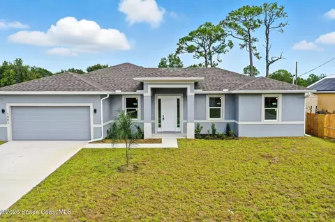 1387 Platt Ave SW, Palm Bay, FL 32908