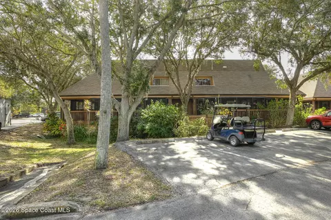6236 Treetop Dr, Melbourne Beach, FL 32951