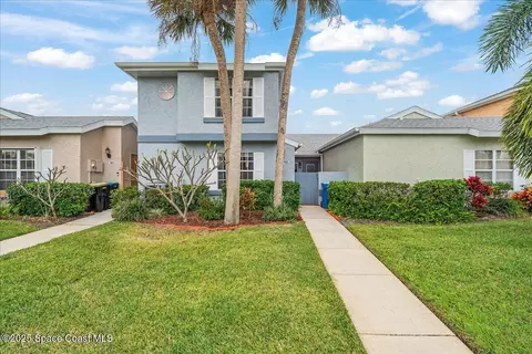 1430 Malibu Cir NE #102, Palm Bay, FL 32905