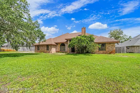 2180 Figtree Dr, Titusville, FL 32780