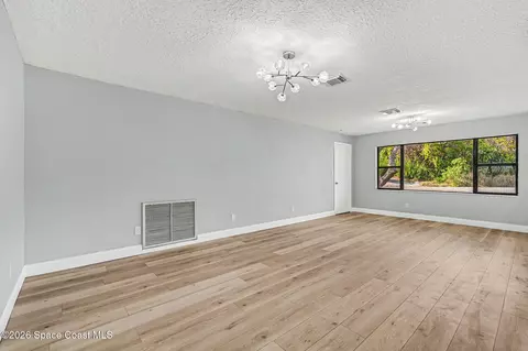 Living - 117 Gary Ln, Cocoa, FL 32922 photo 6 of 8