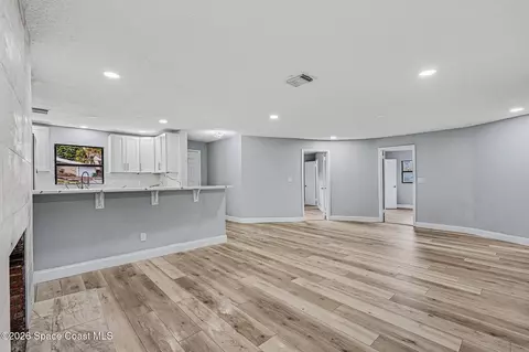 Living - 117 Gary Ln, Cocoa, FL 32922 photo 3 of 8