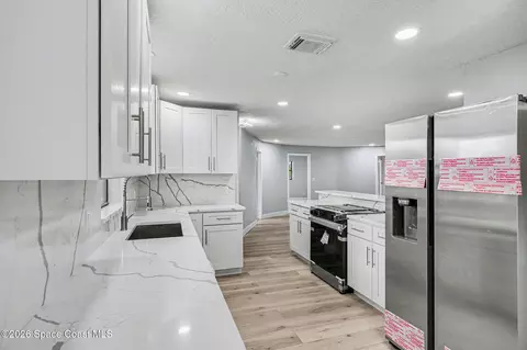 Kitchen - 117 Gary Ln, Cocoa, FL 32922 photo 1 of 2