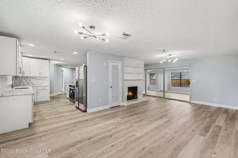 Living - 117 Gary Ln, Cocoa, FL 32922 photo 4 of 8