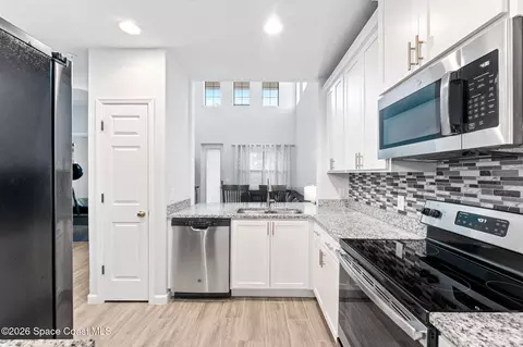 Kitchen - 1415 Lara Cir #106, Rockledge, FL 32955 photo 1 of 3
