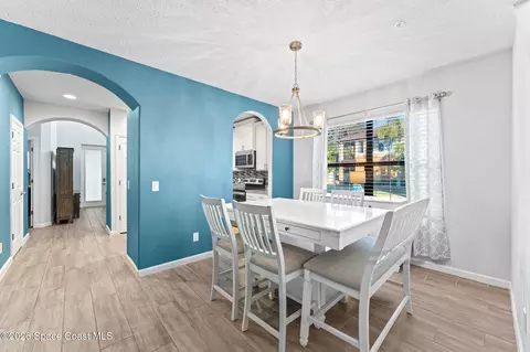 Dining - 1415 Lara Cir #106, Rockledge, FL 32955 photo 2 of 3