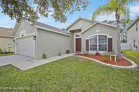 3275 Burdock Ave, Melbourne, FL 32904