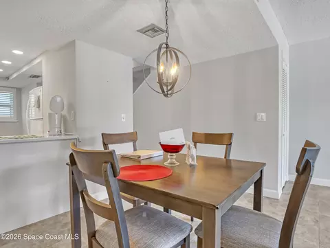 Dining - 170 Paradise Blvd #17014, Indialantic, FL 32903 photo 2 of 2