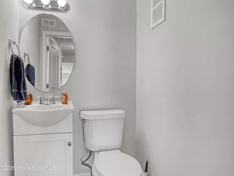 Bath - 170 Paradise Blvd #17014, Indialantic, FL 32903 photo 1 of 4