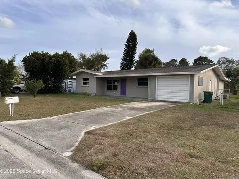 2363 Apache Dr, Melbourne, FL 32935 photo 1