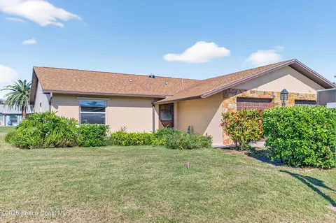 138 Amber Pl, Melbourne Beach, FL 32951