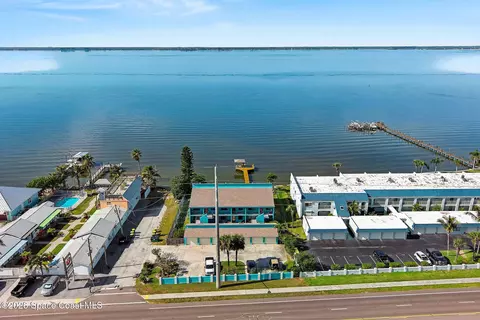 2880 S Atlantic Ave #202, Cocoa Beach, FL 32931