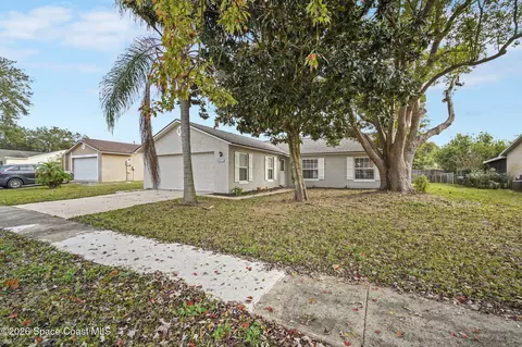 1685 Yorktown Ave, Titusville, FL 32796