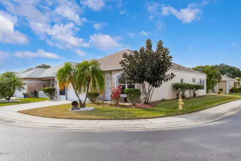 Exterior - 1069 S Fork Cir, Melbourne, FL 32901 photo 6 of 10