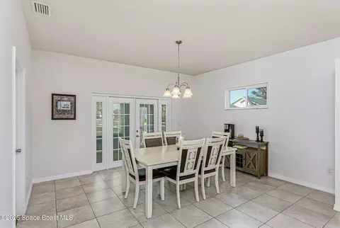 Dining - 1069 S Fork Cir, Melbourne, FL 32901 photo 1 of 2