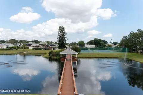 View/Area - 1069 S Fork Cir, Melbourne, FL 32901 photo 3 of 9