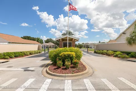 View/Area - 1069 S Fork Cir, Melbourne, FL 32901 photo 2 of 9