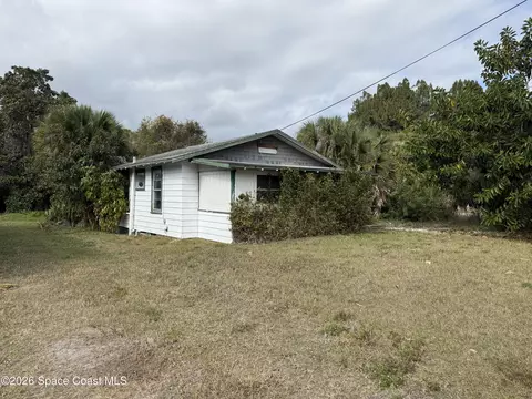 1806 Pine St, Melbourne, FL 32901 photo 1