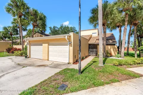 157 Eton Cir, Melbourne, FL 32940