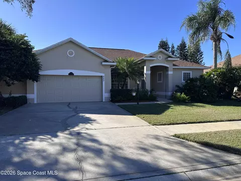 Exterior - 883 Spring Oak Dr, Melbourne, FL 32901 photo 2 of 11