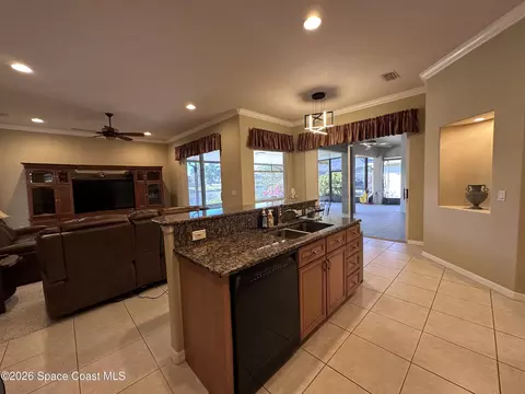 Kitchen - 883 Spring Oak Dr, Melbourne, FL 32901 photo 5 of 5