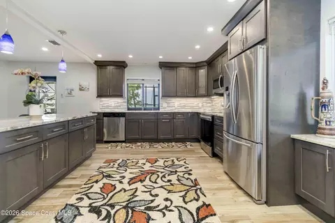 Kitchen - 110 Barnacle Pl, Rockledge, FL 32955 photo 8 of 9