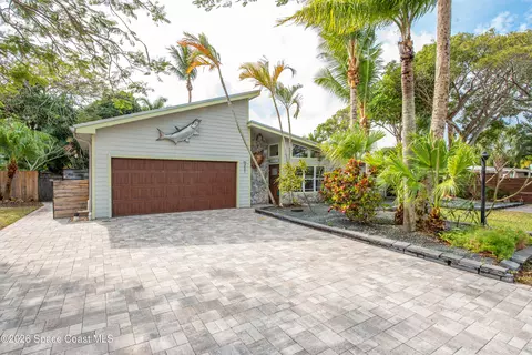 331 Avenida Del Sol Ave, Indialantic, FL 32903